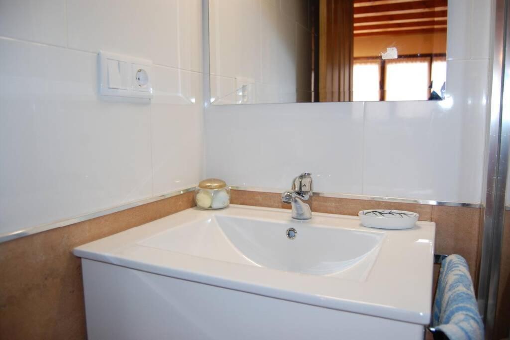 Gestiona2R - La Casina De Cirienu, Ideal Para Desconectar Pen Extérieur photo