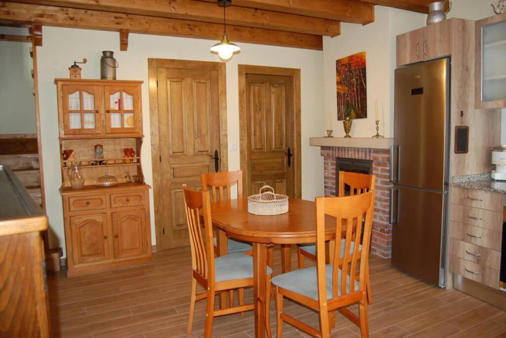Gestiona2R - La Casina De Cirienu, Ideal Para Desconectar Pen Extérieur photo